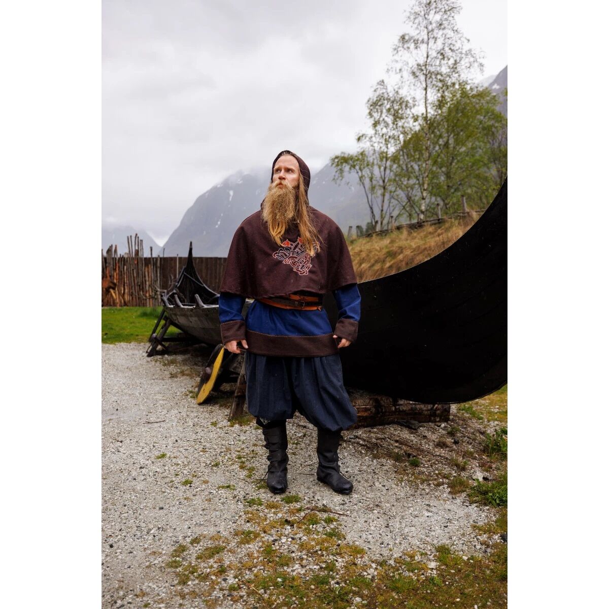 Vikingegugel lavet af uld "Bjomolf& box